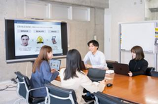 SNSで話題のコスメを扱うメーカー｜全国に届けるため、営業を募集中！