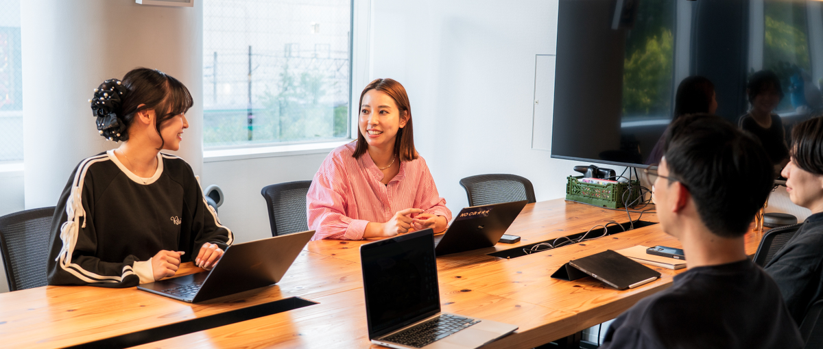 学生インターン｜エンタメ・音楽が好きなグラフィックデザイナー募集！