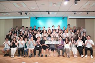 現在（2025年7月時点）で50名（役員含む）の組織です。CEO直下3名、プロダクトDiv.27名、セールスDiv.11名、コンバージェンスDiv.7名。