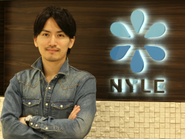 2015年8月に社名変更。生活に欠かせない、残り続けるほどの価値のあるサービスを展開するという意志が込められています。