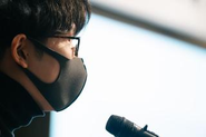 年に一度、全社員集結のキックオフを実施。笑いあり、涙ありの白熱イベントです。