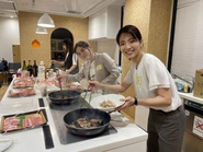 「焼肉を楽しみながら他社の人事との交流から学びや刺激を得て、今後の採用活動に活かしてもらえたら…」という想いのもと、焼肉人事交流会を企画しました！