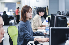 大阪勤務｜国際＆大型化が進む企業サイトの企画、設計、ディレクション募集