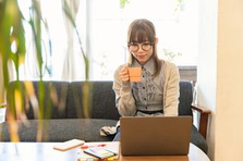 最先端SaaS｜業界トッププロダクトのCSで、顧客の業務効率化をサポート！