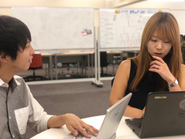 ミーティングをしている様子