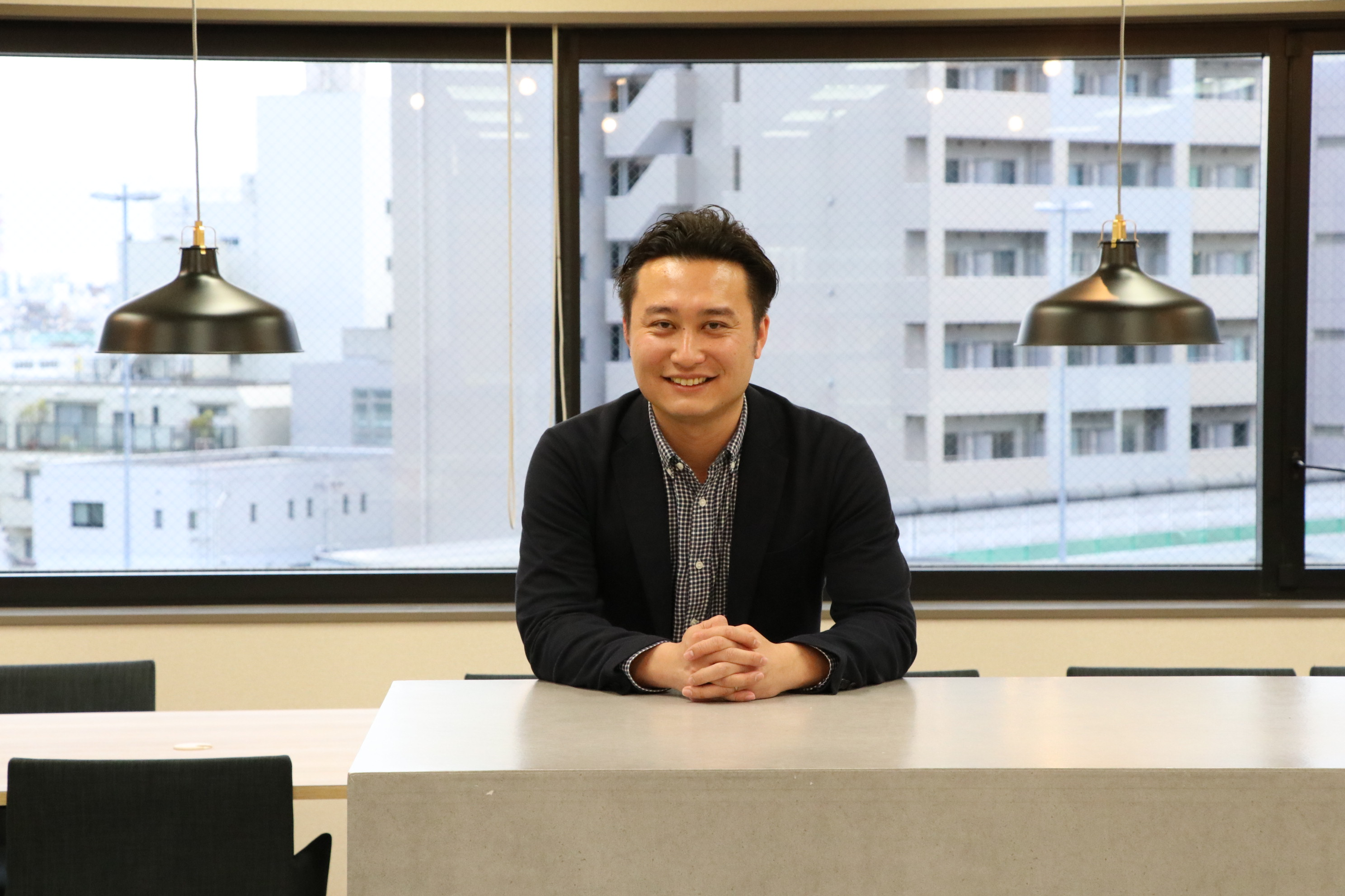 【社員紹介】アパレル・人材業界のトップセラーだった営業部長が語る、FISMで働く魅力とは