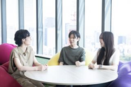 成功事例はみんなでシェアして、チームの成果につなげています。
