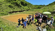 大月の里山で畑やたんぼをやっています。地域NPOや学生などとコラボした環境保全アクションを実践しています。