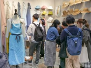 年に2回ほど、卸向けの展示会に参加しています。