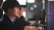 本社は代官山にあります。2023年10月には初の海外拠点（タイ）を設立、2025年8月には沖縄オフィスを開設しました。