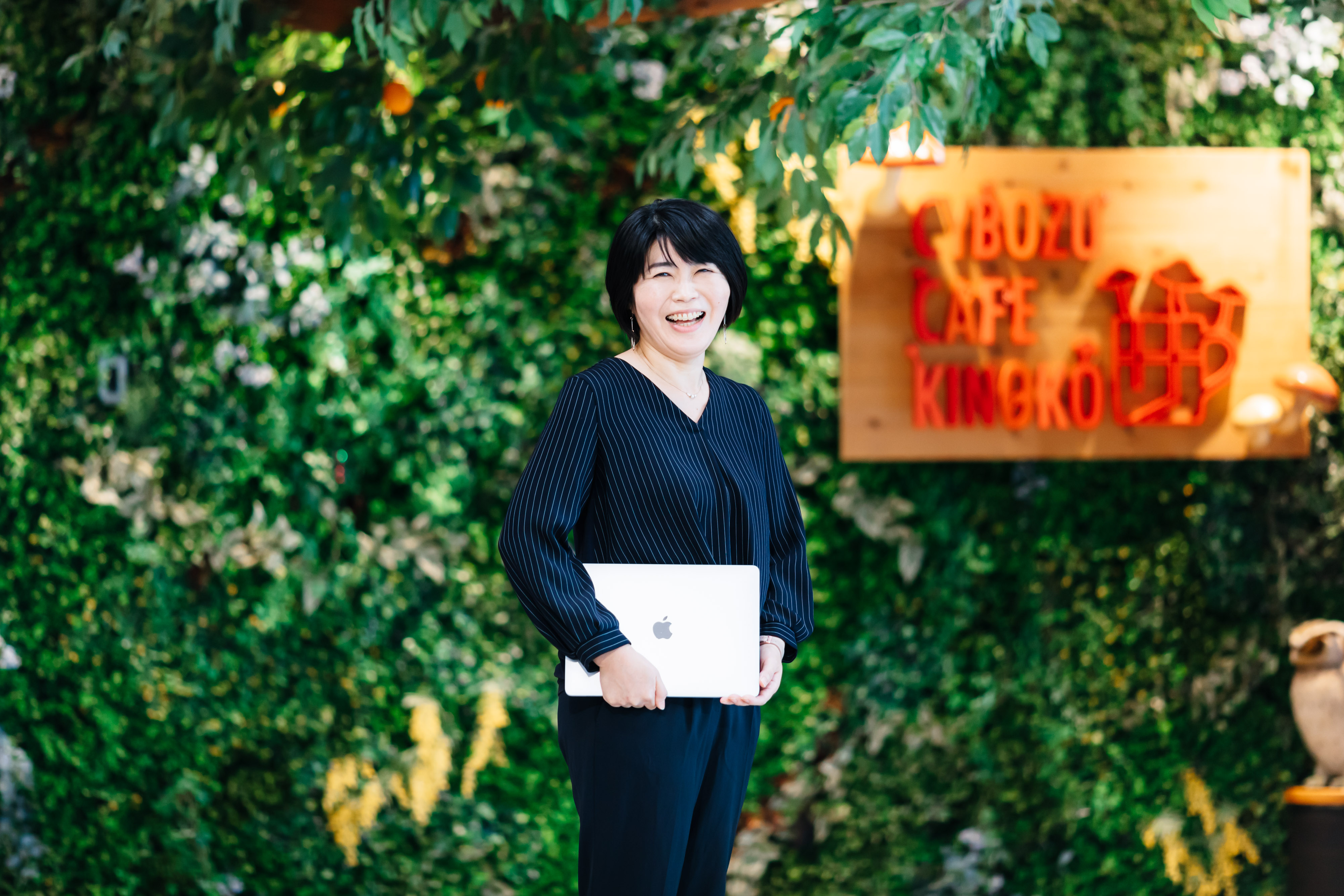 「自分たちで会社をアップデートする喜び」を知った。大企業のSEが未経験の営業職へ飛び込んで感じたこと。