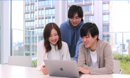 年齢や入社順に関係なく、教育・育成をし合う環境です！