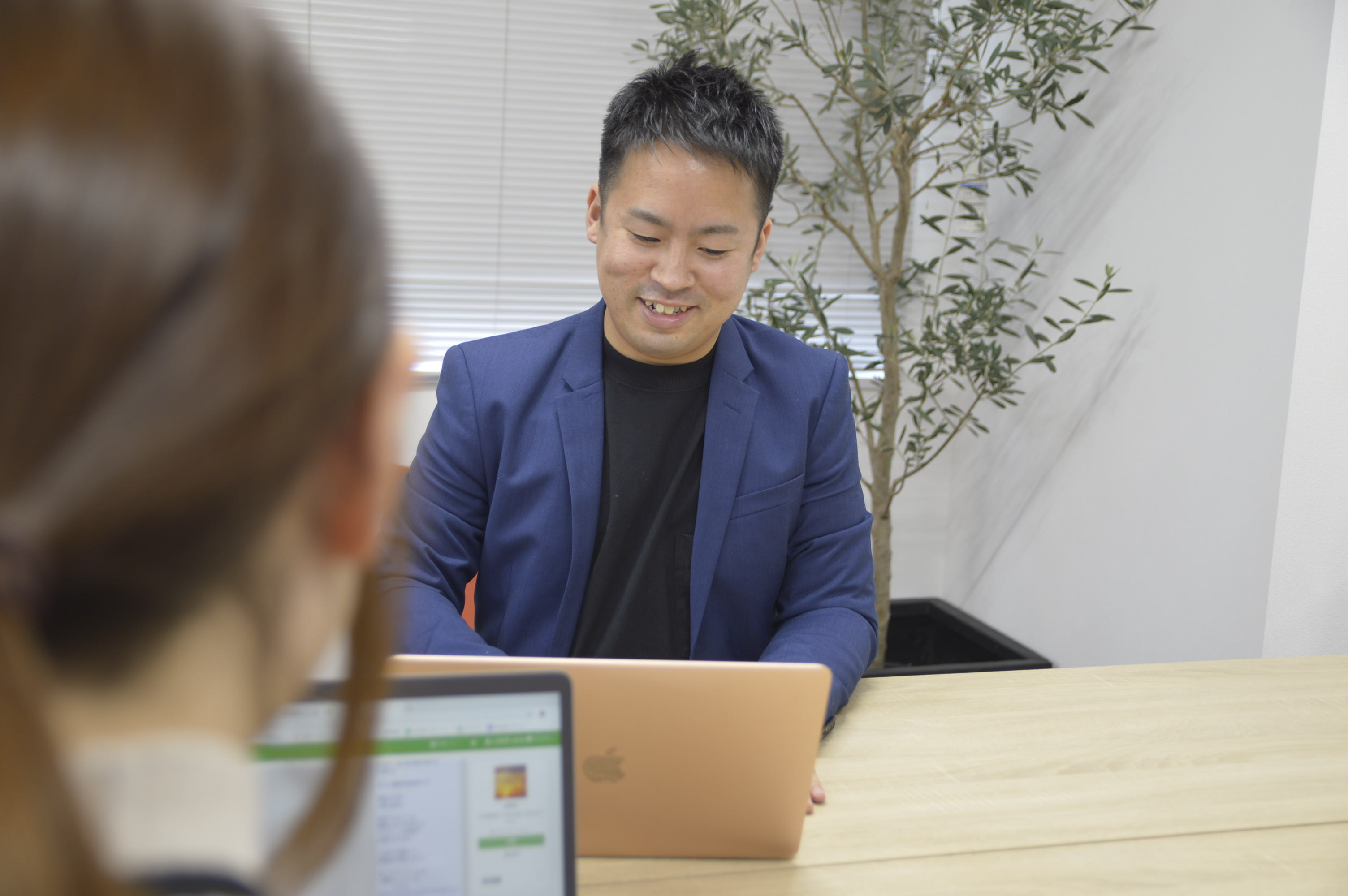 Appacle(アパクル)社内インタビューvol.1-アパクル代表星野拓馬さんにあれもこれも聞いてみた！