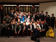 年末の望年会では、年間表彰者をしっかりと称賛します！ドレスアップをして参加するので気分も盛り上がります！