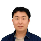 日色 史晃