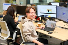 26卒  大規模サービスの実装が出来る！WEBマーケター募集中！