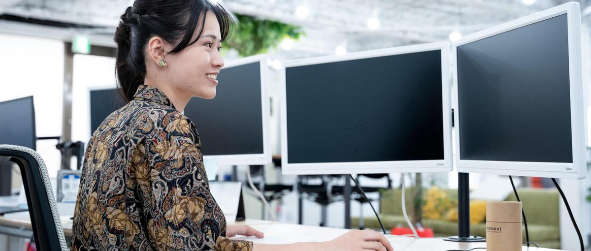 ライフスタイルECブランド｜Webディレクター募集｜世界観の演出をリード！