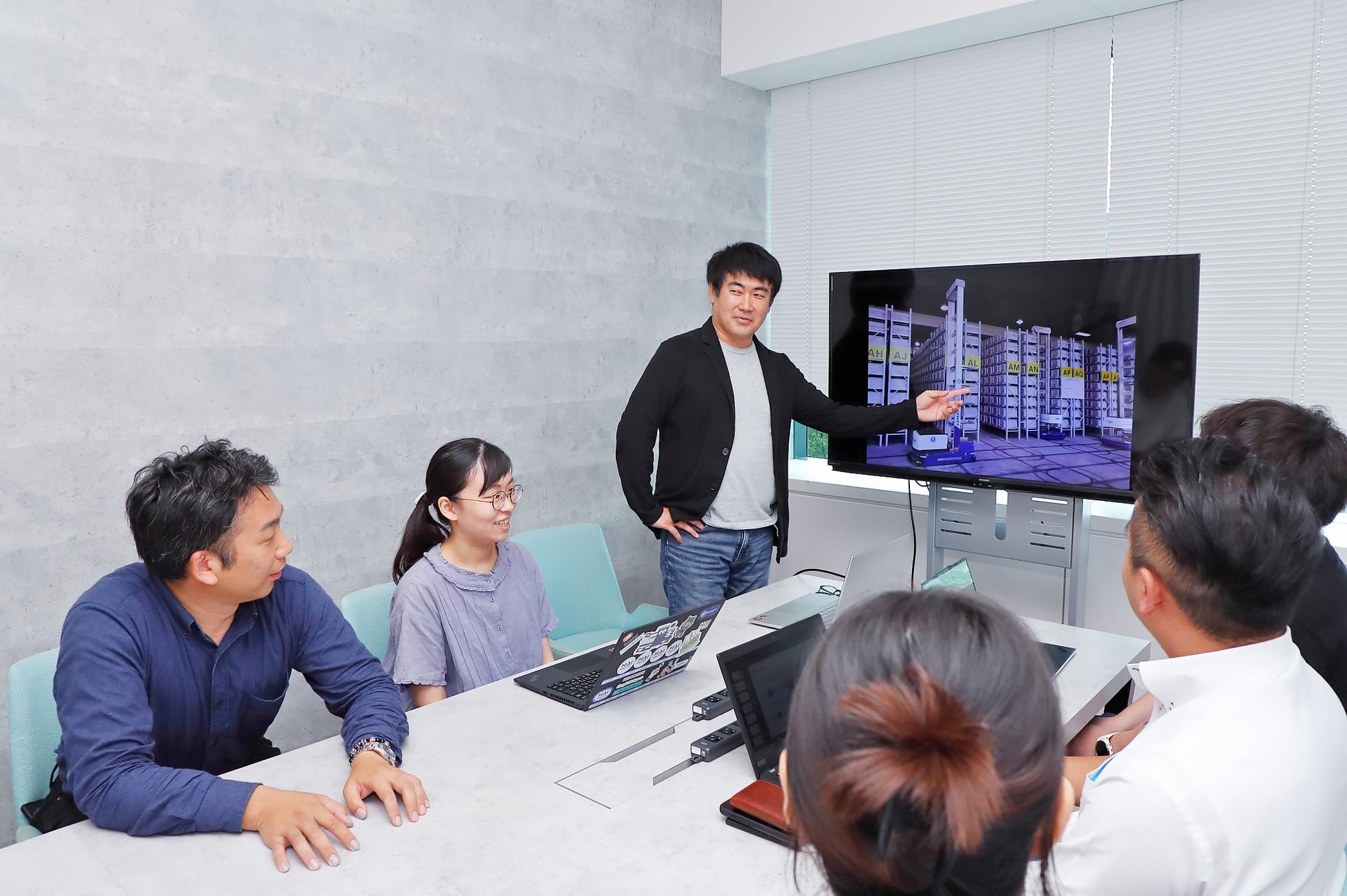 革新的な技術で物流業界を変える｜ロボットの導入を担うフィールドエンジニア - ハイロボティクスジャパンのシステムエンジニアの採用 - Wantedly