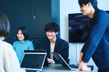 人材派遣を通じてクライアント企業の成長に貢献する！法人営業担当者を募集