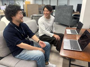 当社では、わからないことがあればすぐに確認できる環境です。新入社員の方でも、安心して業務に取り組めるよう、丁寧にサポートしますので、ご安心ください。
