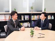 常にチャレンジを楽しむ社員が多く在籍しています！社内はお互い相談しやすい風通しの良い雰囲気です。