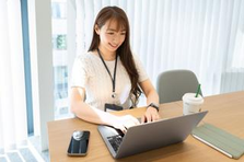 専門スキルと安定感を手に入れる！会社の成長を裏から動かす管理部メンバー募集