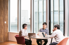 React×TypeScript｜リードFE募集！