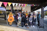 楽しむときは全員で思いっきり楽しみます。(2021年ハロウィン）
