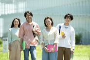 MediEでは勉強を教えるのではなく導き、一人で自走していく事を理想としています！