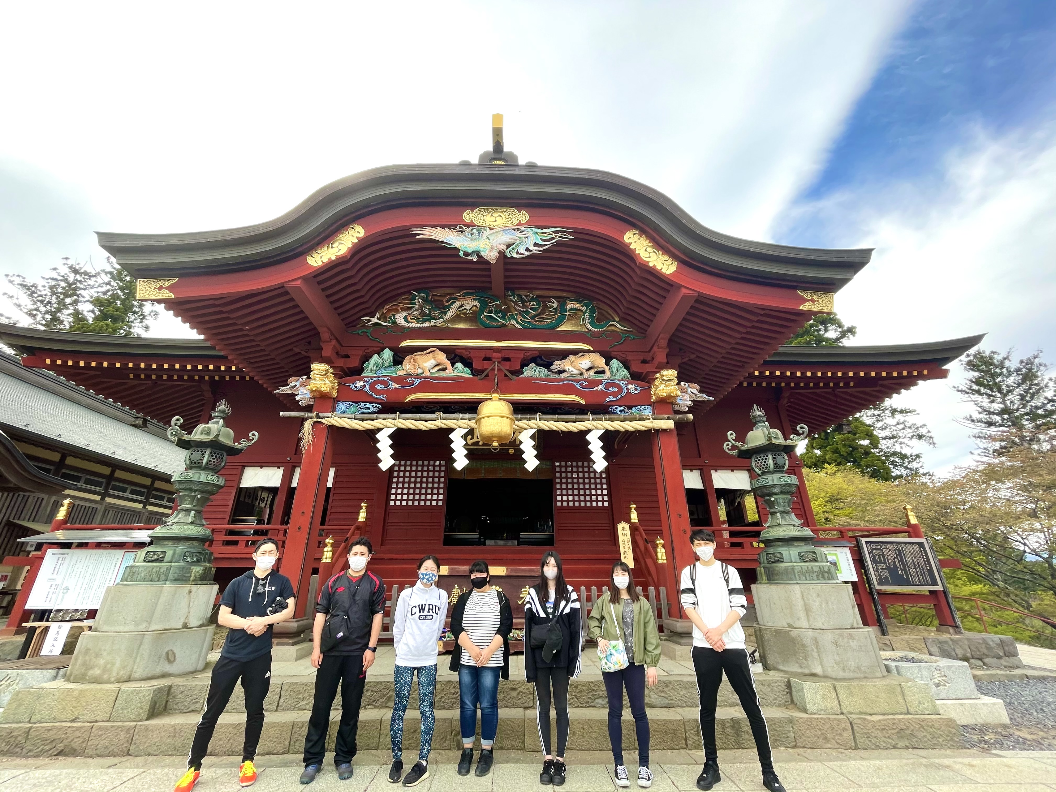 ゲーム×ベンチャーの新入社員研修って？！滝行で有名な山へ1泊2日で行ってきました！！