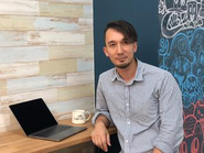 代表取締役社長のベルトン シェイン