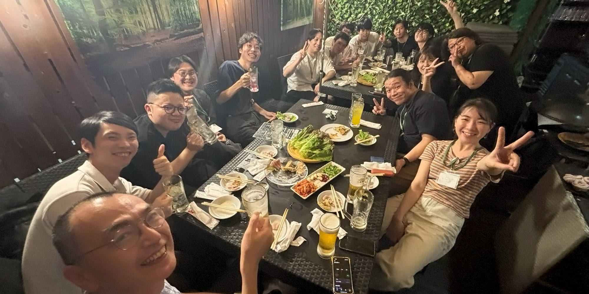 【イベントレポート】事業部ごちゃまぜ20名でひたすら食べて飲んで喋る！夏の終わりにビアガーデンを開催しました！