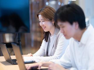 新しくオフィスキュレーターという言葉を商標登録し、企業の間接的な利益を上げる人材としてポジションを確立していく動きを目指しています。
