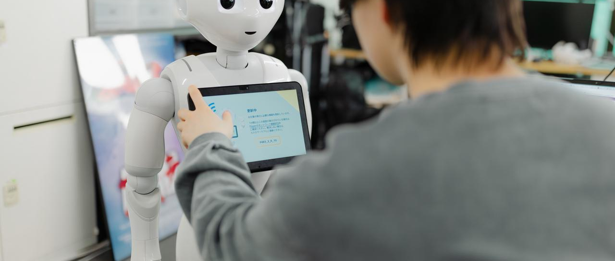 AIやロボット、XRなどの最先端技術で遊び心を大事にした開発しませんか？