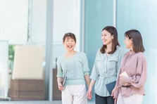 経理・記帳業務｜初めてでも先輩が丁寧に教えてくれる環境で海外案件に挑戦！