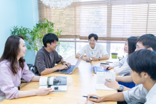 介護・福祉・ヘルスケアの自社事業を推進させるITコンサルタント募集！