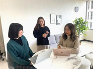 プログラミング未経験でもわかりやすいカリキュラムを導入。専属の講師が丁寧にわかるまでフォロー致します。