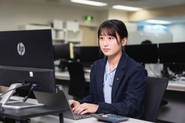 各部署で若手メンバーが活躍しています！