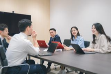 第二新卒歓迎｜自社カラコンブランドの営業に挑戦しませんか？