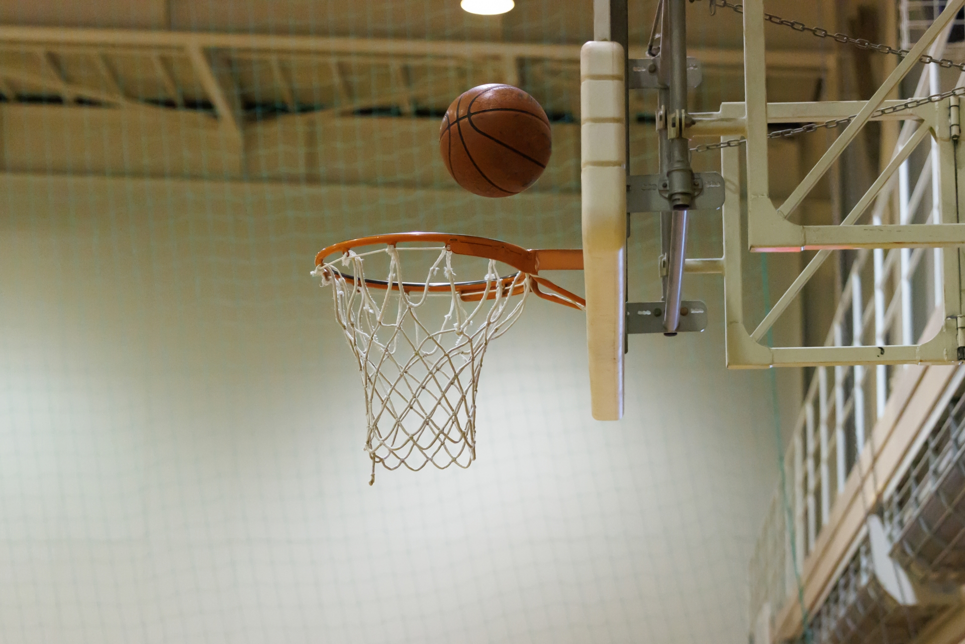 活動レポート】「まさかここまで動けないとは…！」PXDTバスケサークル