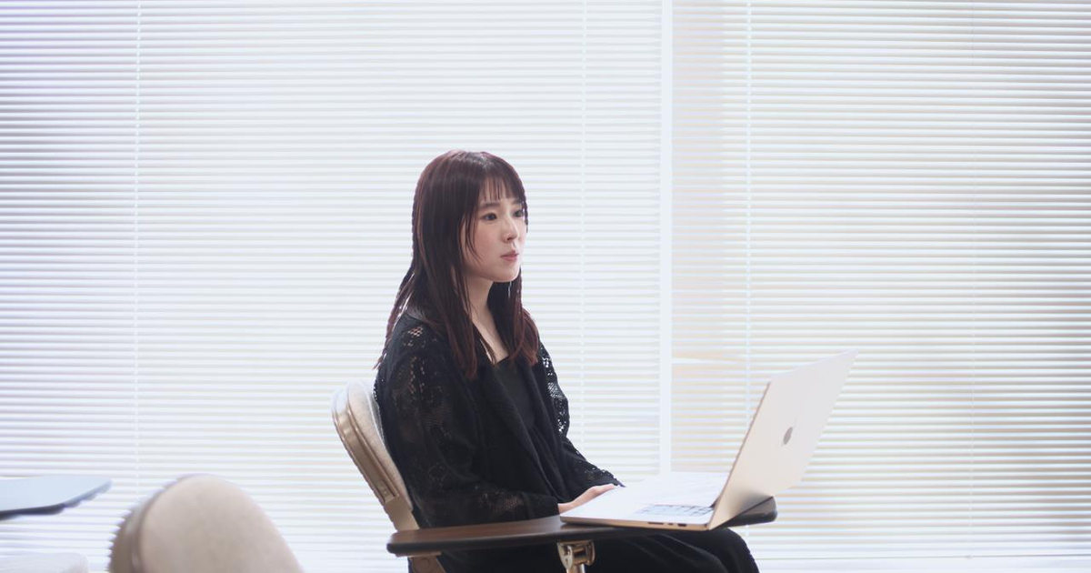 ここでなら、自分のデザインを追求できるーー新たな風を吹き込むデザイナー・内村麻代 | Wantedly Design