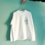 HOTEL SHE,のプライベートブランド『BOY MEETS SHE,』のアパレルアイテムは企画・制作をホテルスタッフで行なっています。