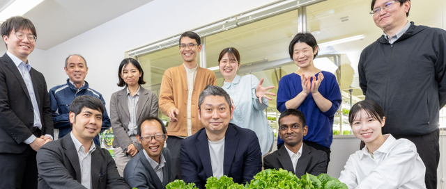 植物工場における工場運営、環境制御、設備メンテナンス業務