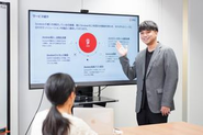 お客様に丁寧にヒアリング。説明は、IT用語を わかりやすくお伝えすることを心がけています。