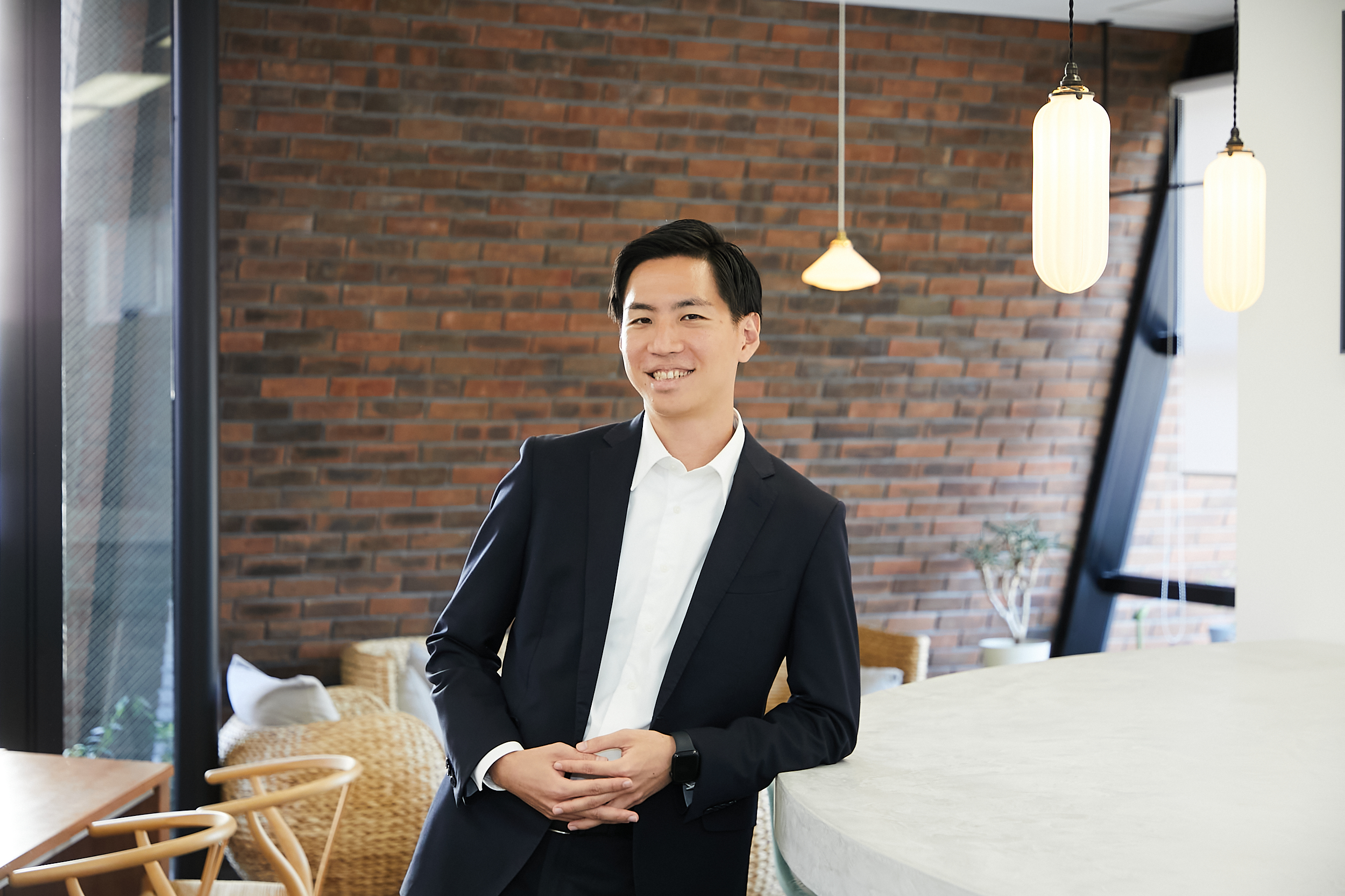 製造業を変えるために。グループ初の試み「MLOps」を、グローバルチームとともに推進する話。【Interview / 梁川 祥吾】