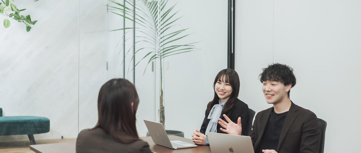 落ち着いた働き方も、成長したい気持ちも、その両方を叶えられる事務職です