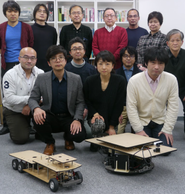 今はリモートワーク化が進んであまりオフィスに集まる機会は減りましたが常にオンライン活発に連携して活動しています