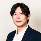 小松　謙一
