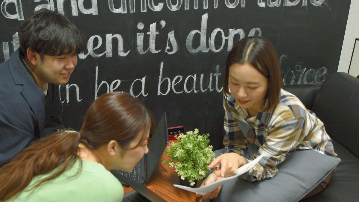 【お知らせ】女性の活躍推進企業に贈られるあのアワードを受賞！