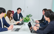 Emoooveでは、あなた自身が事業の一翼を担う「主人公」として、活躍できる舞台を用意しています。あなたの意欲と挑戦をお待ちしています！